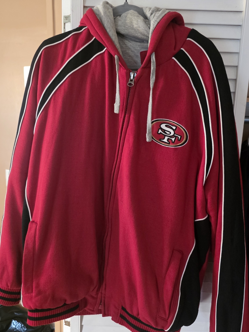 San Francisco 49ers Red & Black Zip-Up Hoodie